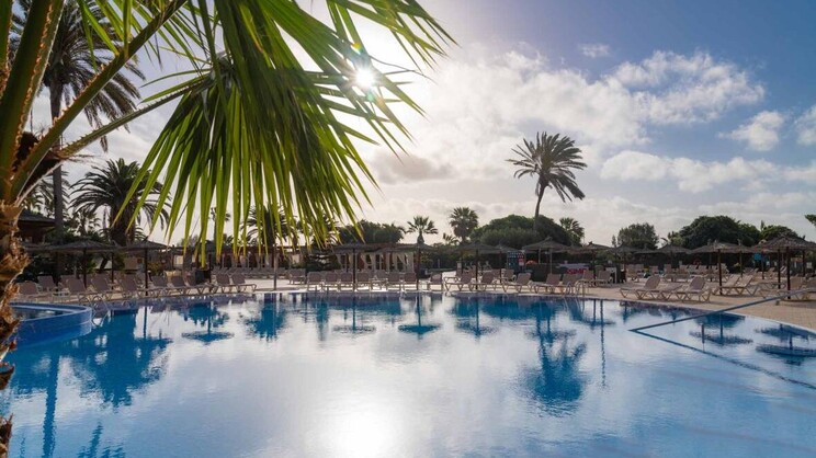 Elba Carlota Beach & Golf Resort